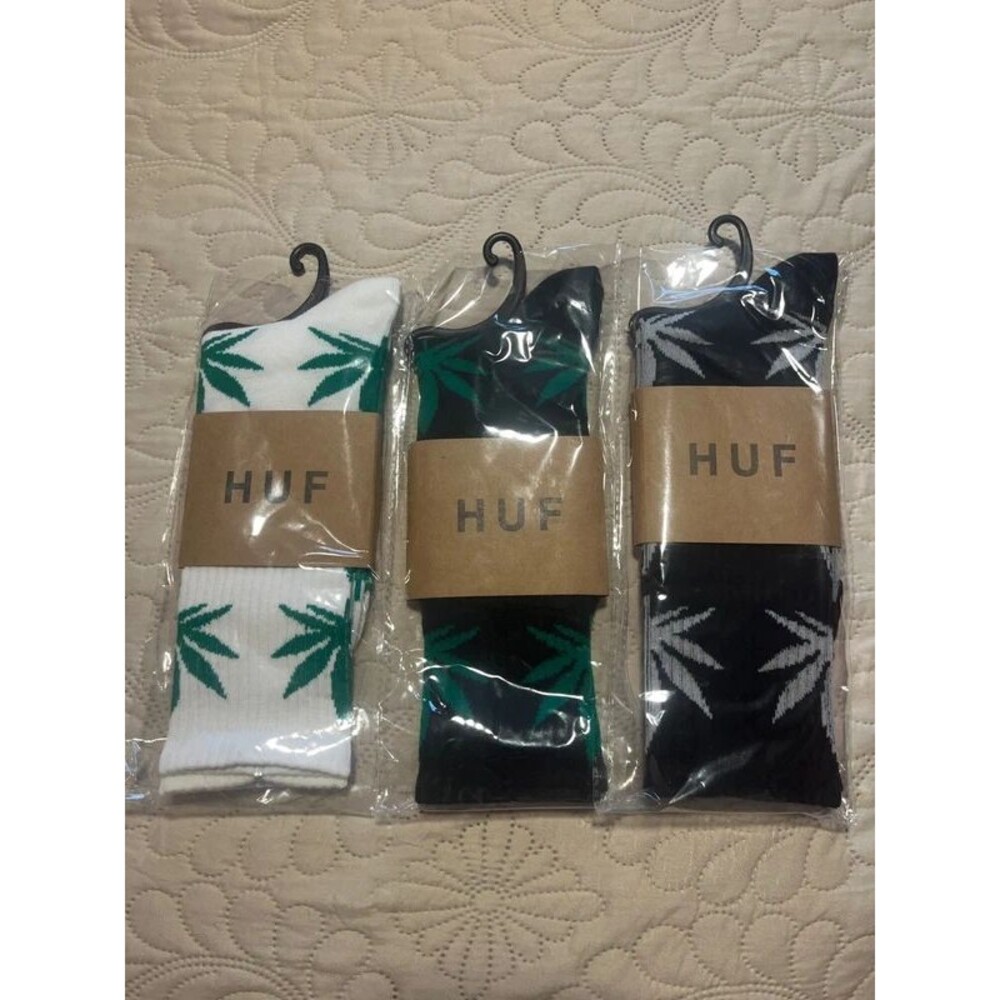 Bundle of 3 Pairs Brand New HUF Socks unisex one size black green white combos